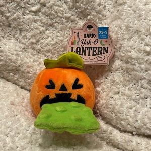 “Yak-O Lantern” - Barkbox Toy